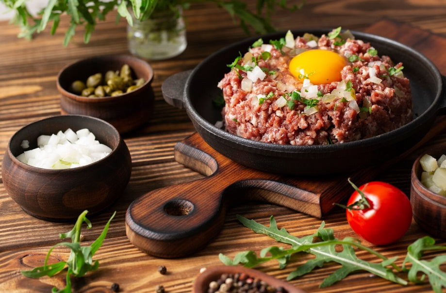 THE HOMESTEAD SELECT – Premium Angus Ground Beef & Pasture-Raised Chicken Breasts